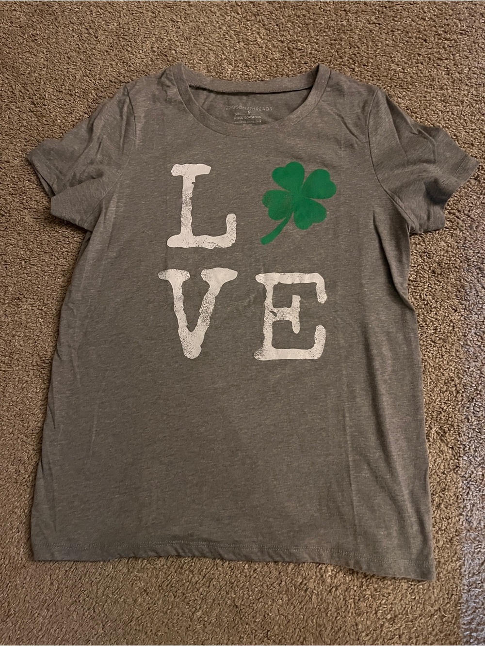 Women's Tee with Green Shamrock "LOVE" Graphic Medium NWOT